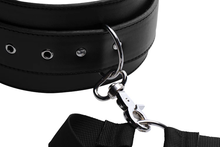 Easy Access Thigh Harness with Wrist Cuffs - Image 5